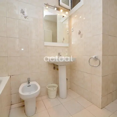 شقة Politur F-4 *