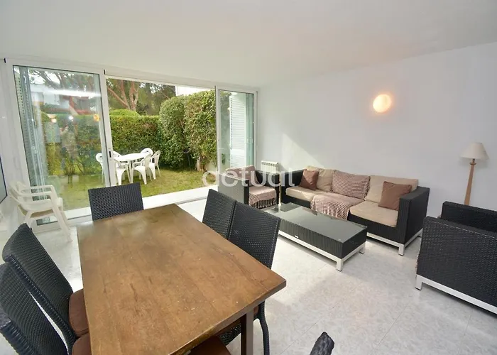 Politur F-4 Apartman