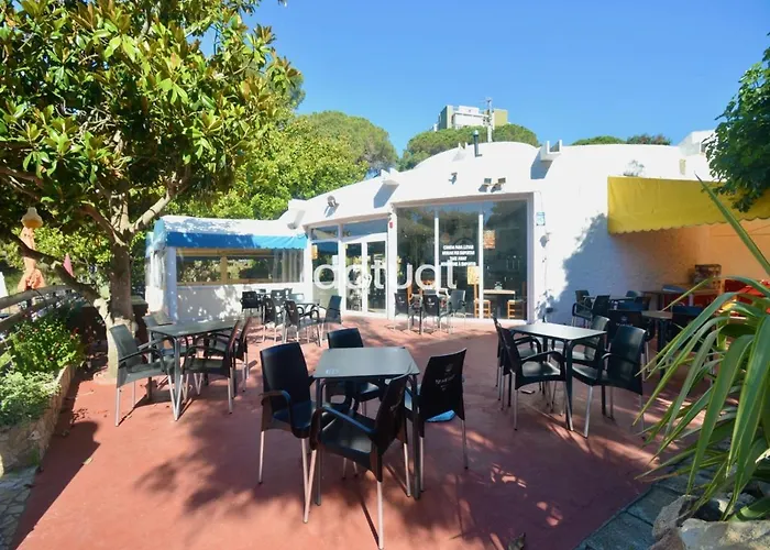 Apartman Politur F-4 *